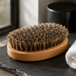 Herenbaardborstel met zachte everzwijnenharen en houten handvat