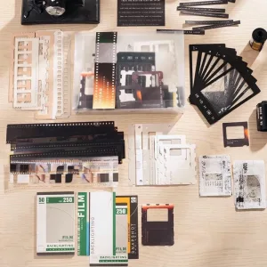DIY-set met decoratieve cinematografie-scrapbookstickers voor knutselprojecten