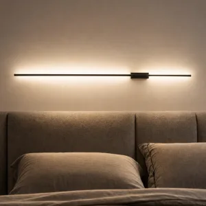 Moderne minimalistische aluminium strip LED-wandlamp met kap