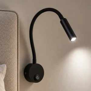 Wandgemonteerde aluminium bedwandlamp met verstelbare zwanenhals en LED-verlichting